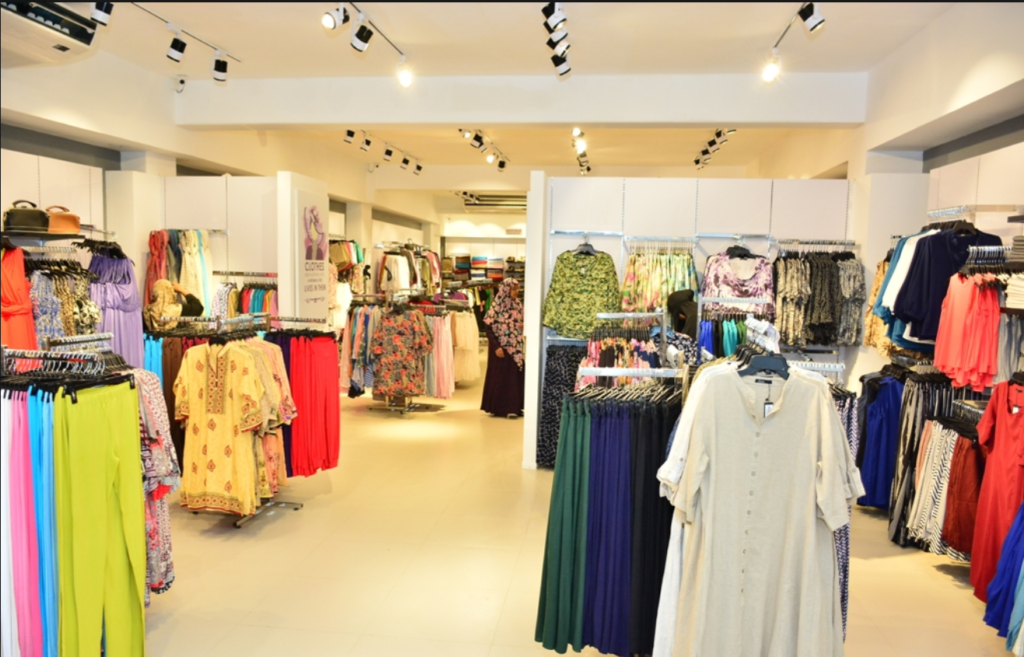 Fashion factory outlets offer products straight from the source, bypassing traditional retail channels